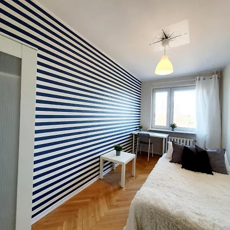 Homestay szállás Pokoje W Apartamencie Przy Plazy - Bitwy Pod Plowcami 6 *