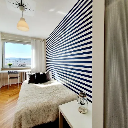 Pokoje W Apartamencie Przy Plazy - Bitwy Pod Plowcami 6 Sopot